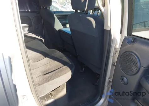 2002 Dodge Ram 1500 St from USA, damaged, VIN 3D7HA18Z02G206237